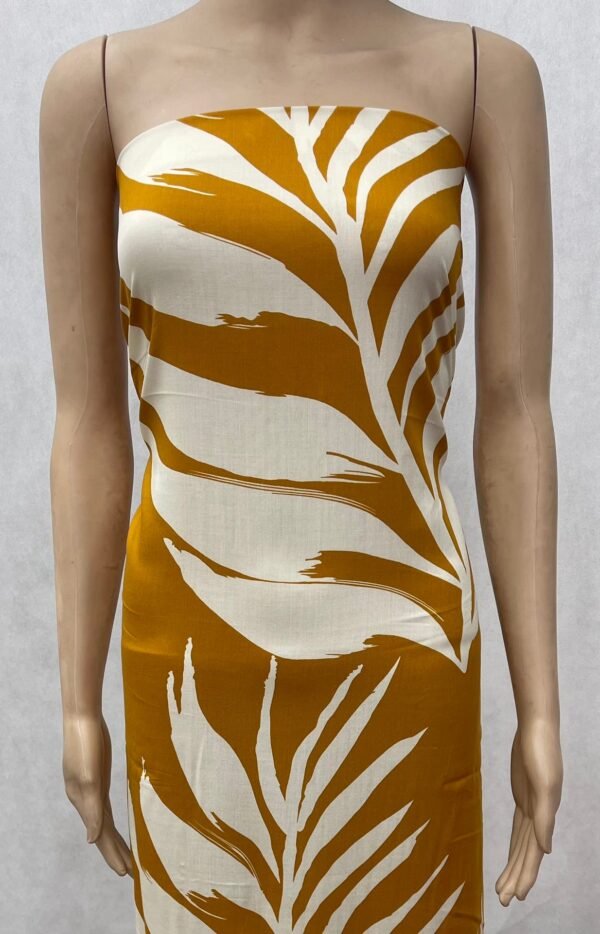 Minimalist Bold Leaf Print 45s Yarn 100% Rayon Fabric Sustainable Clothing Material HL-491800