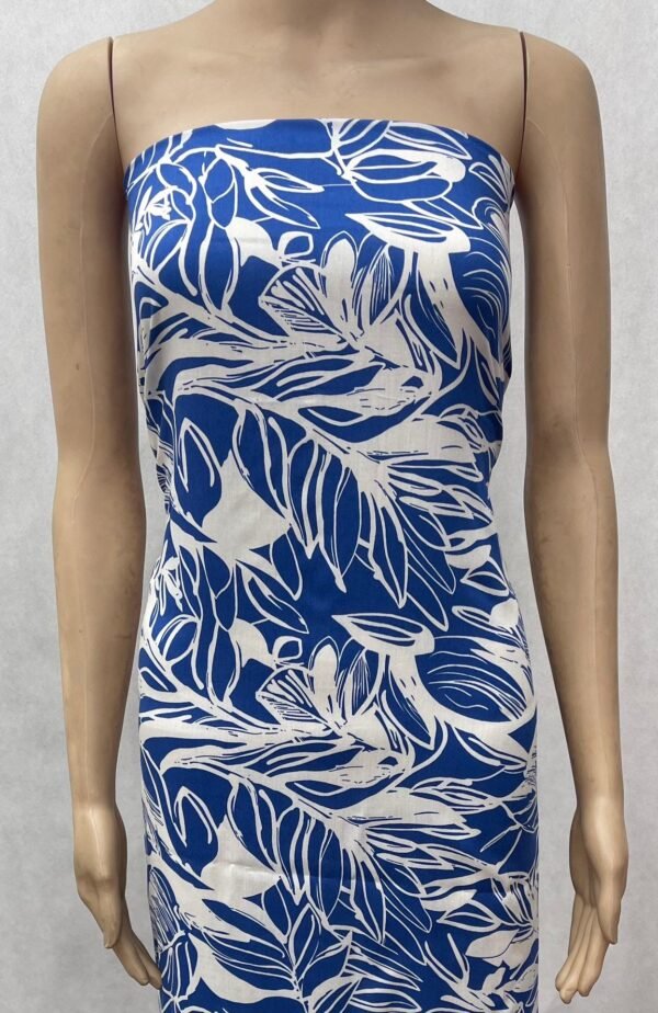 Tropical palm print 45s yarn 100% Rayon fabric