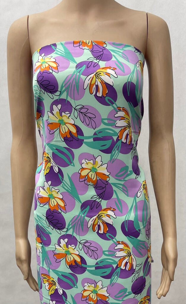 HL-P279 Polyester Broken Twill Printed Fabric - Image 10