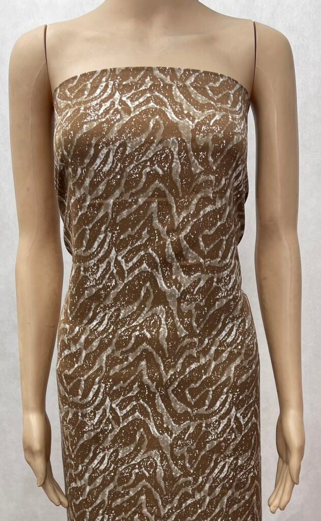 HL-P323 Polyester Broken Twill Printed Fabric - Image 5