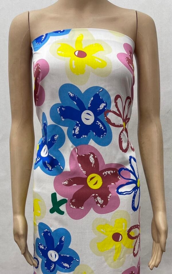 Playful Flower Print 45s Yarn 100% Rayon fabric