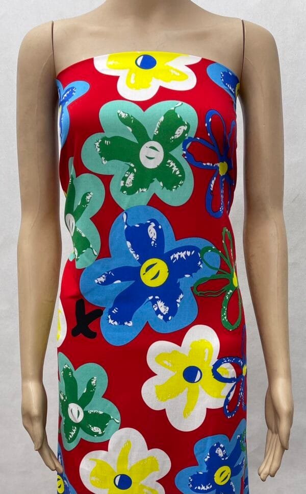 Playful Flower Print 45s Yarn 100% Rayon fabric