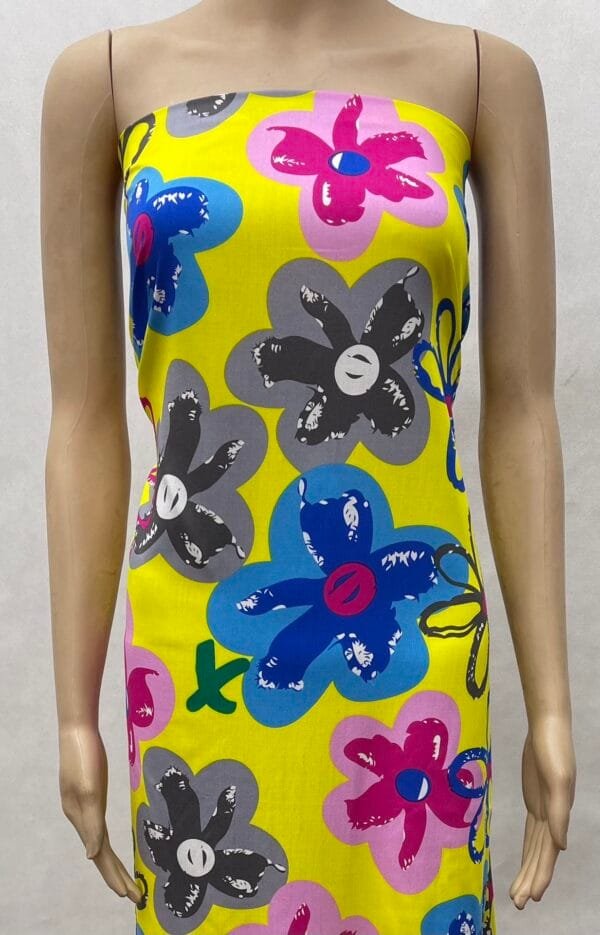 Playful Flower Print 45s Yarn 100% Rayon fabric