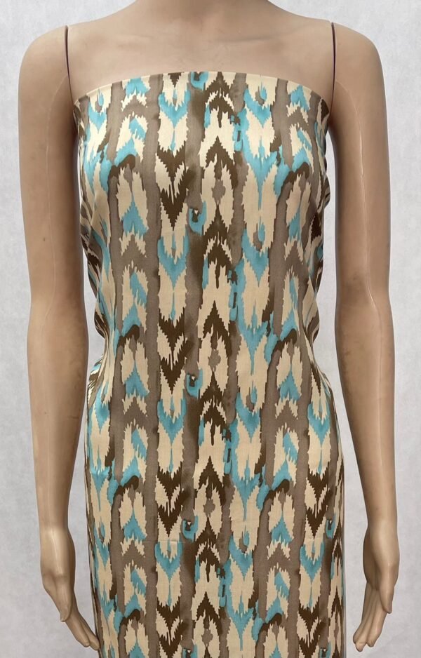Geometric Motifs Print 45s Yarn 100% Rayon Fabric HL-491789