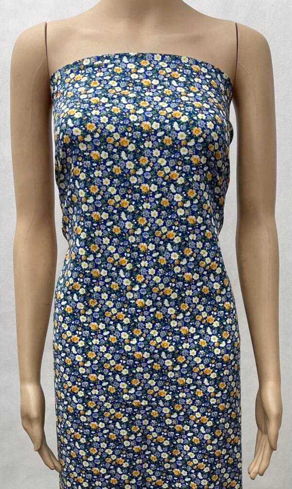 Micro Floral Print 45s Yarn 100% Rayon Fabric HL-491733
