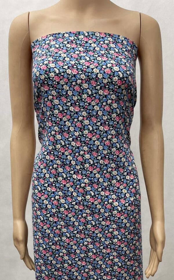 Micro Floral Print 45s Yarn 100% Rayon Fabric HL-491733