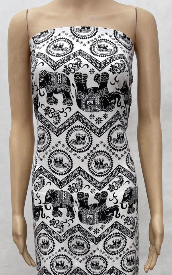 Indian Elephant & Geometric Print 45s Yarn 100% Rayon fabric Wholesale HL-491657