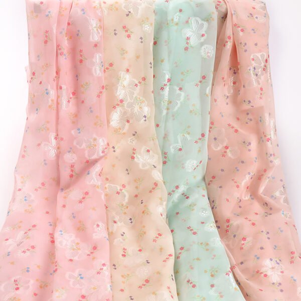 Lightweight Floral Printed Polyester Chiffon Fabric Wholesale Dress Material