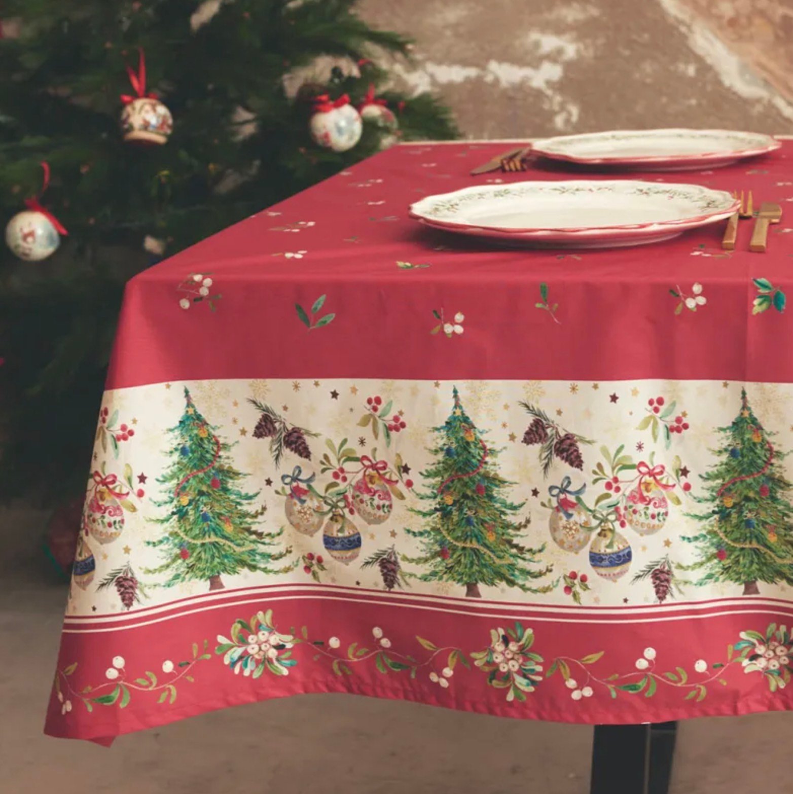 Christmas home decoration fabric for tablecloths and decorative items